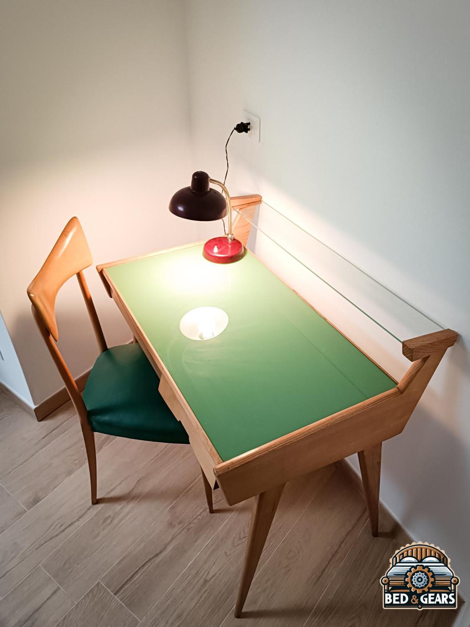 바리 Bed And Gears - Industrial Design Loft 아파트 외부 사진